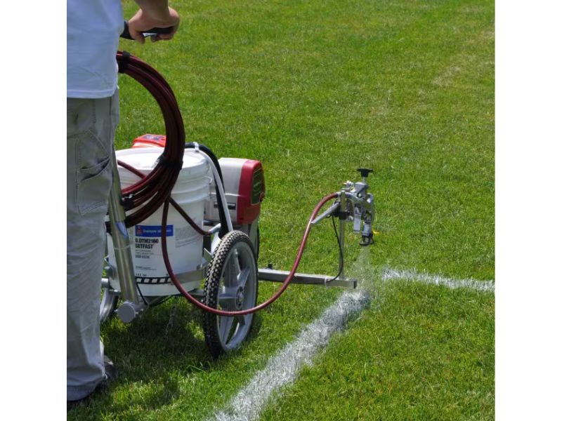 Maquina pulverizadora de pintura para trazar lineas a gasolina Titan PowrLiner 850