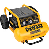 Compresor de aire eléctrico portátil horizontal de 4.5 galones y 225 PSI Dewalt  D55146