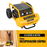 Compresor de aire eléctrico portátil horizontal de 4.5 galones y 225 PSI Dewalt  D55146