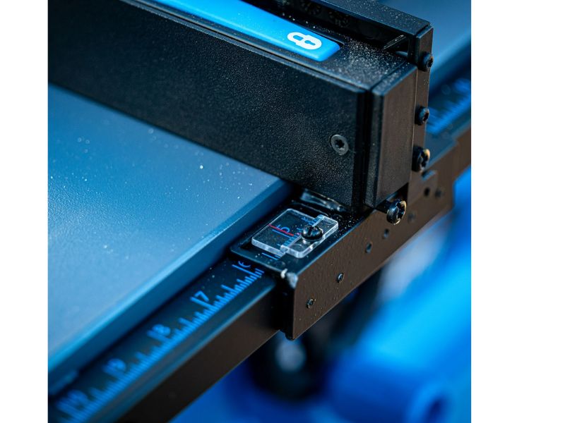 Sierra de banco portatil de 10" y 15 Amp Delta Shopmaster S36-295T3