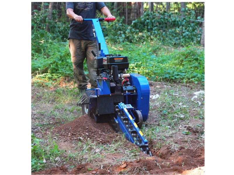 Zanjadora a gasolina de 24" con motor Ducar de 15 HP 420 CC Bilt Hard