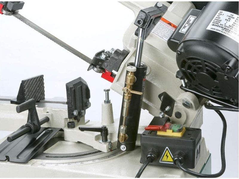 sierra de cinta para corte de metal de 5" x  6" y 1/2 hp con cabeza giratoria grizzly g9742